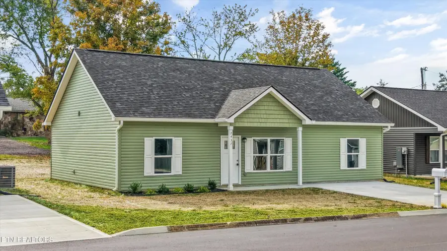 7437 Cascade Meadows Way, Knoxville, TN 37918 - #2
