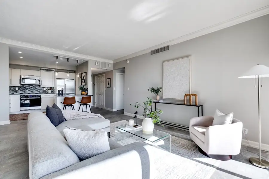 4215 Harding Pike #812, Nashville, TN 37205 - #3