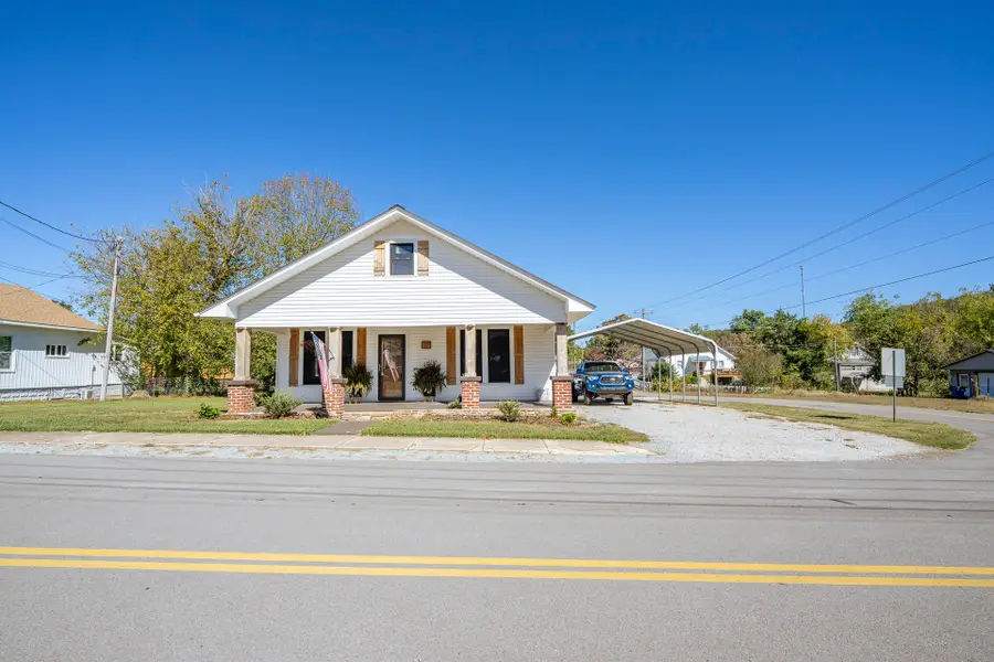 117 E Songer St, Waynesboro, TN 38485 - #3