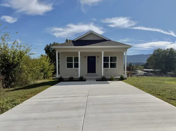 112 Prater Street, Benton, TN 37307