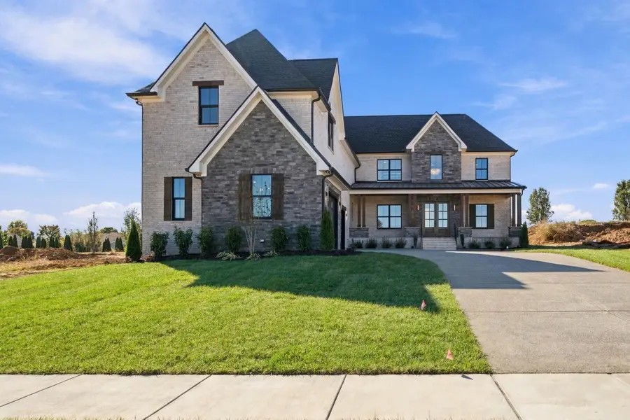 424 Bell Lake Rd, Gallatin, TN 37066 - #2