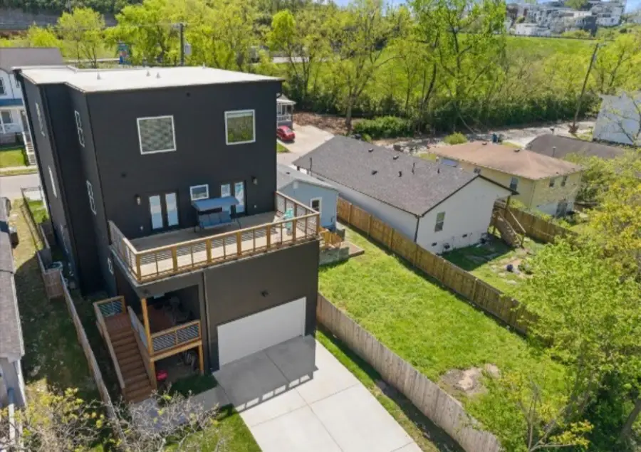 3018 Indiana Ave, Nashville, TN 37209 - #3