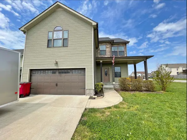 3752 Gray Fox Dr, Clarksville, TN 37040