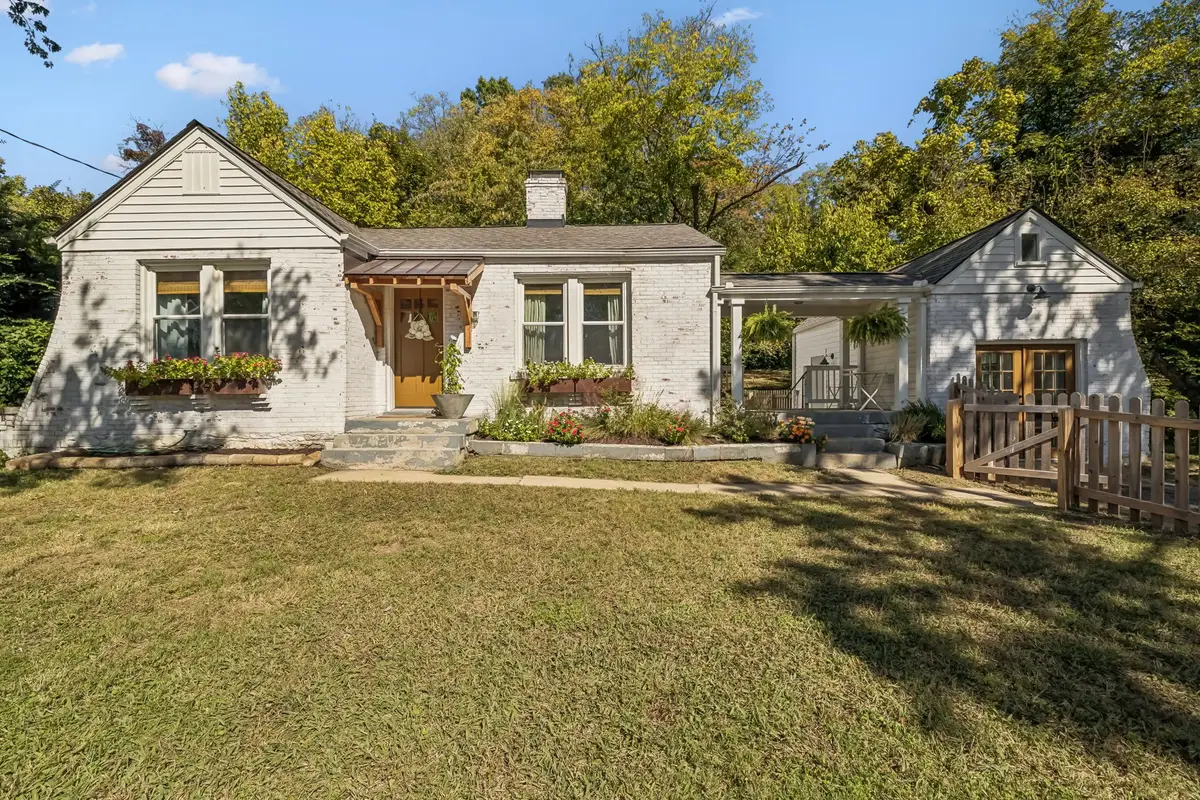 909 Burchwood Ave, Nashville, TN 37216 - #1
