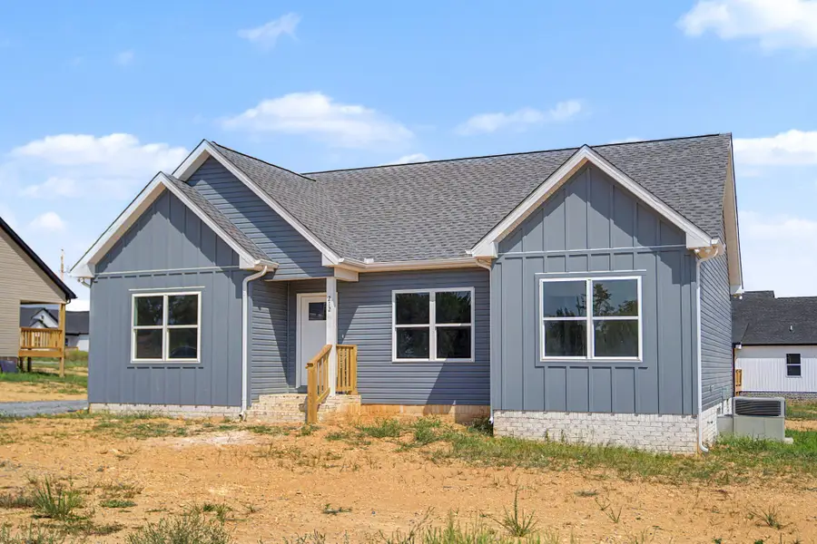212 Dj Dr, Lafayette, TN 37083 - #3
