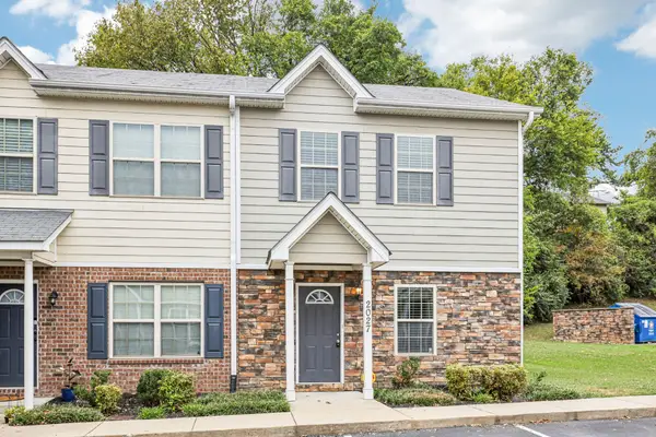 2027 Pinecrest Dr, Nashville, TN 37211