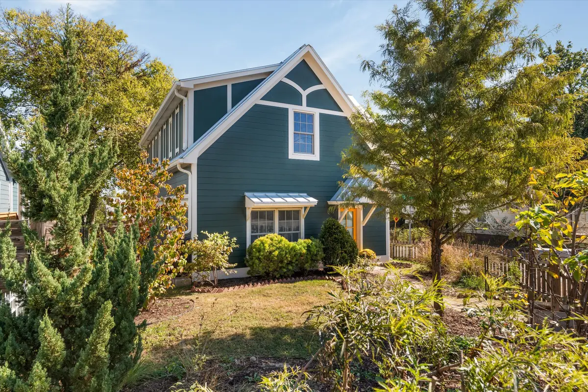 811 S 12th St, Nashville, TN 37206 - #1
