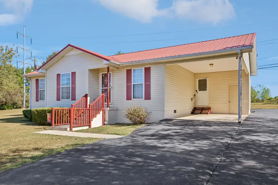 400 Cherokee Trl, Shelbyville, TN 37160 - #2