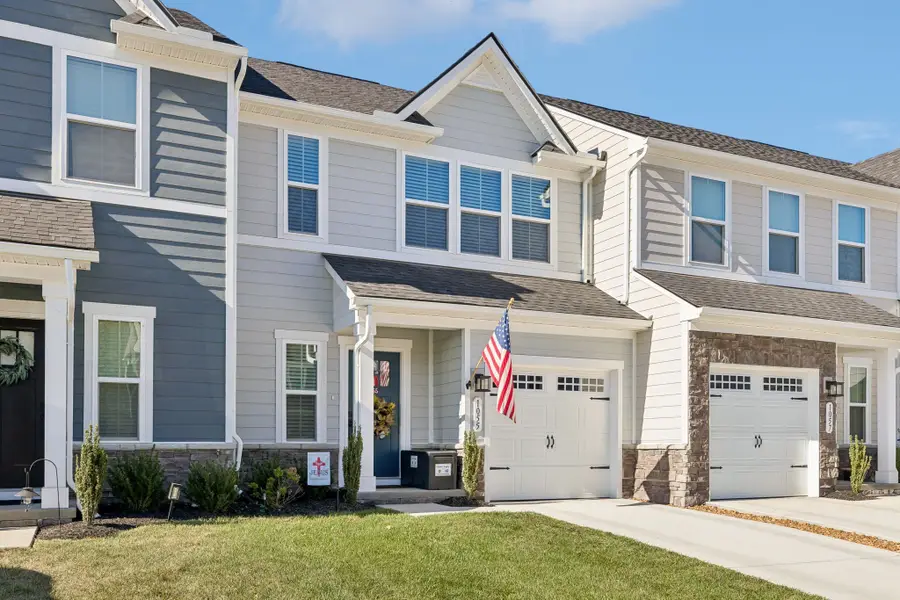 1055 Mountain View Dr, Thompsons Station, TN 37179 - #3