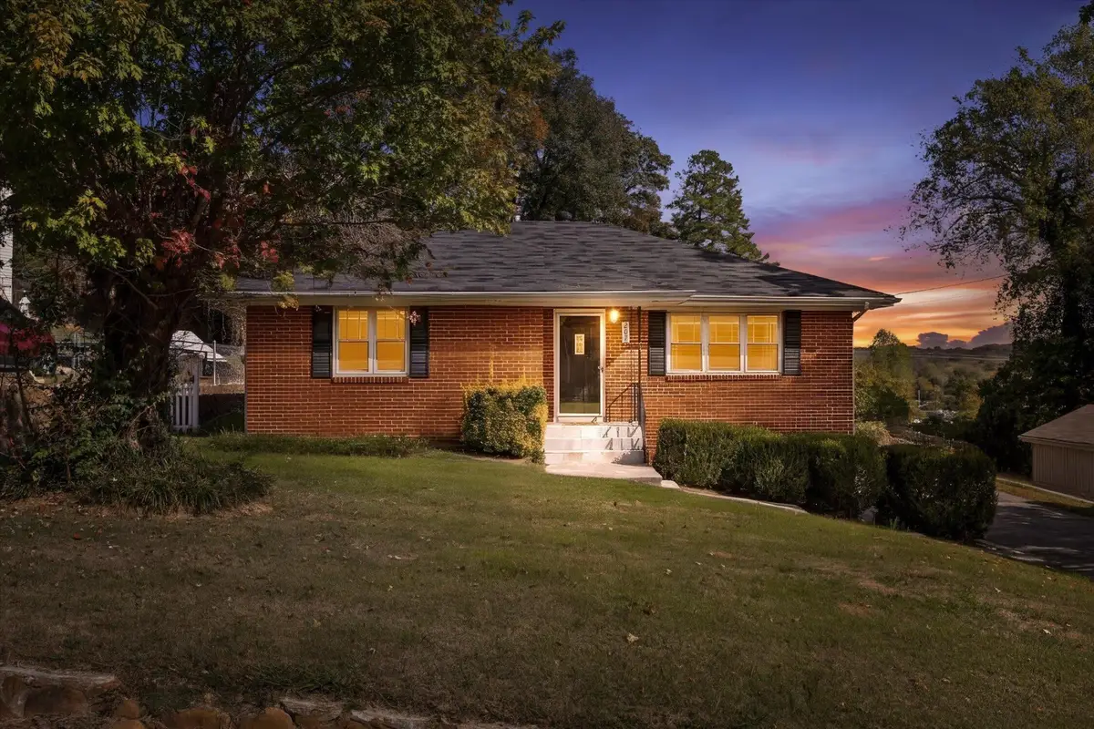 207 W Daytona Drive W, Chattanooga, TN 37415 - #1