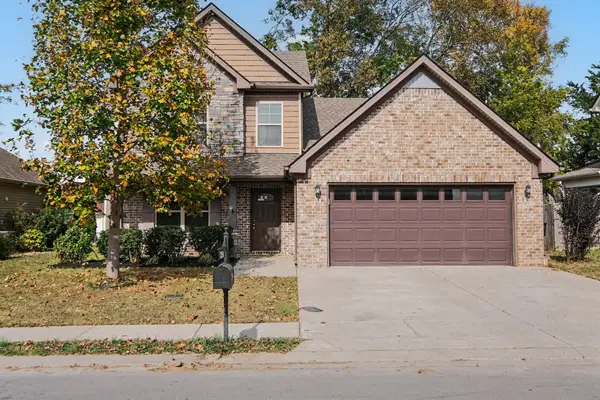 3250 Mapleside Ln, Murfreesboro, TN 37128