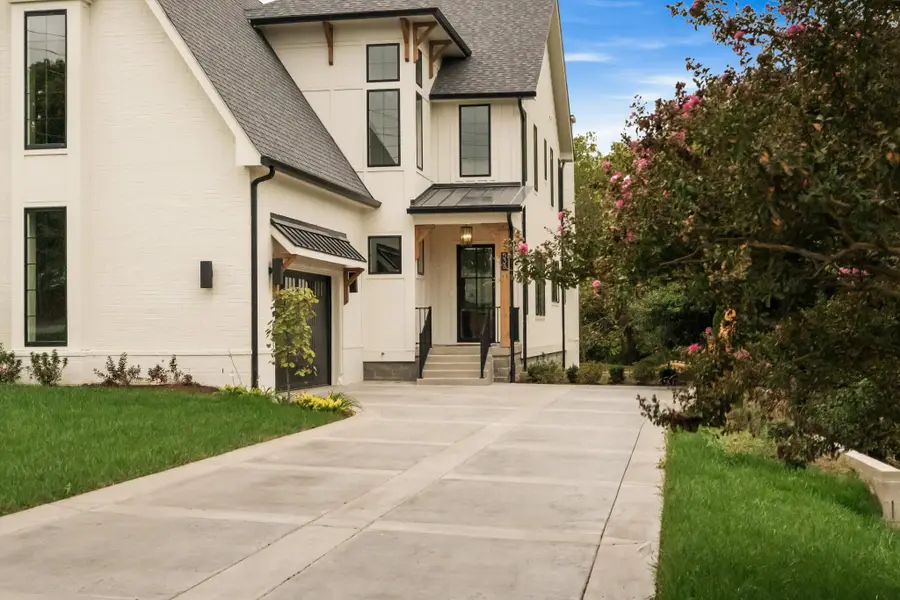 533 Highcrest Dr, Nashville, TN 37211 - #3