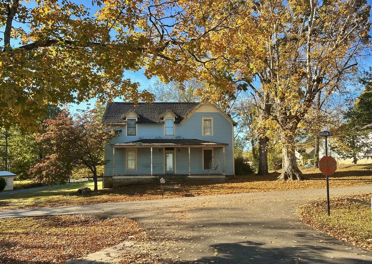 110 Division St, Normandy, TN 37360 - #1