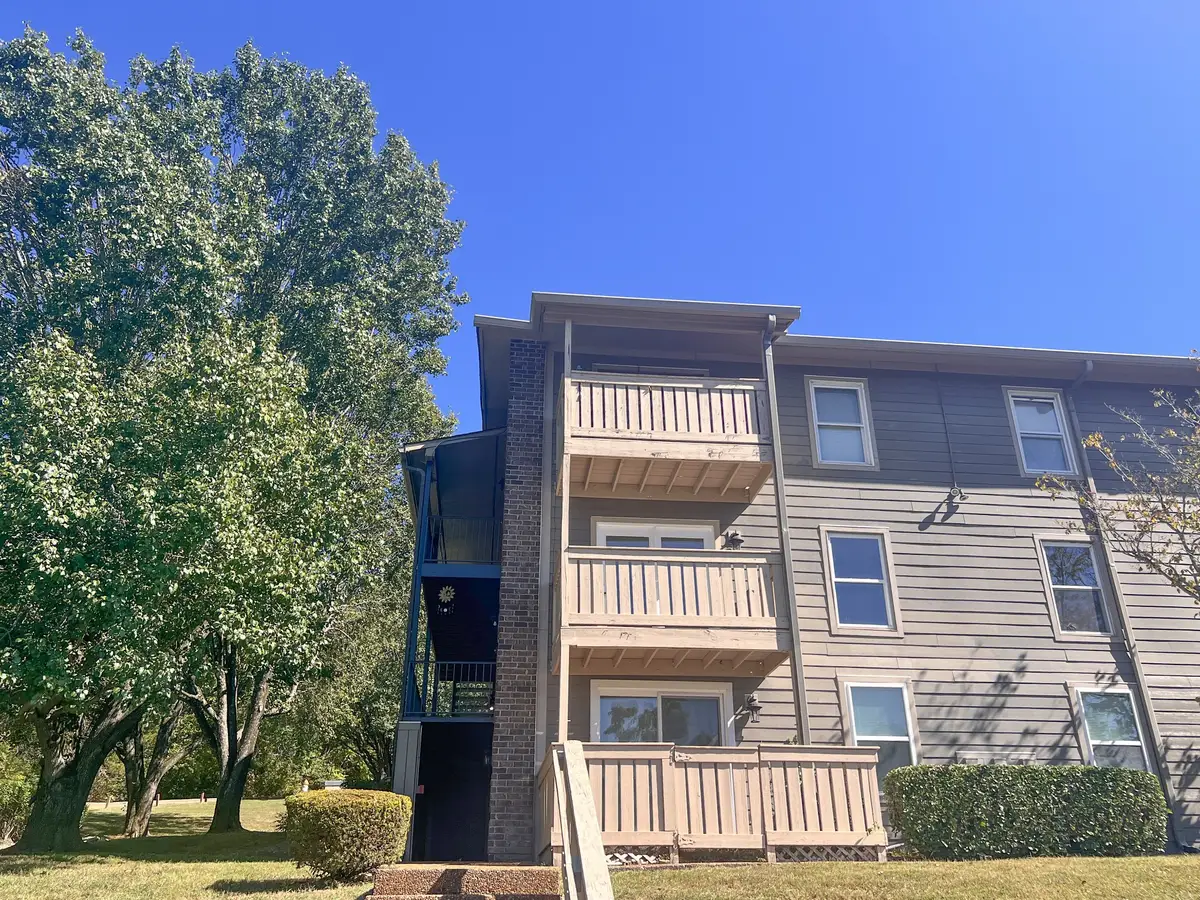 703 Ashlawn Pl, Nashville, TN 37211 - #1