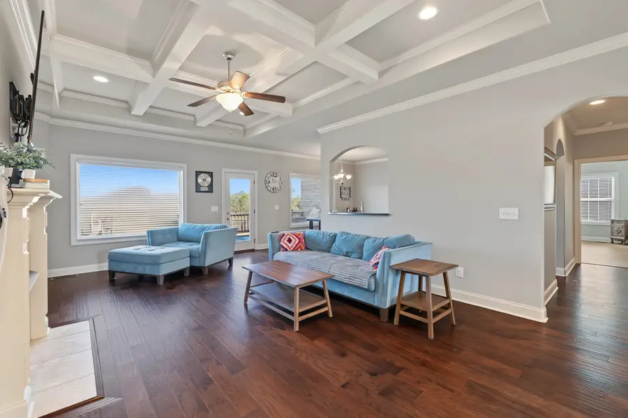 147 Spencer Springs Dr, Gallatin, TN 37066 - #2