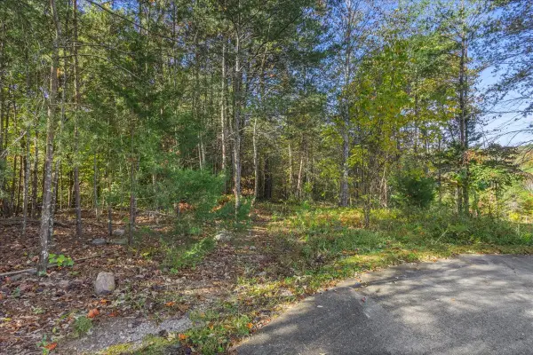 415 Windy Ridge Dr, Dayton, TN 37321