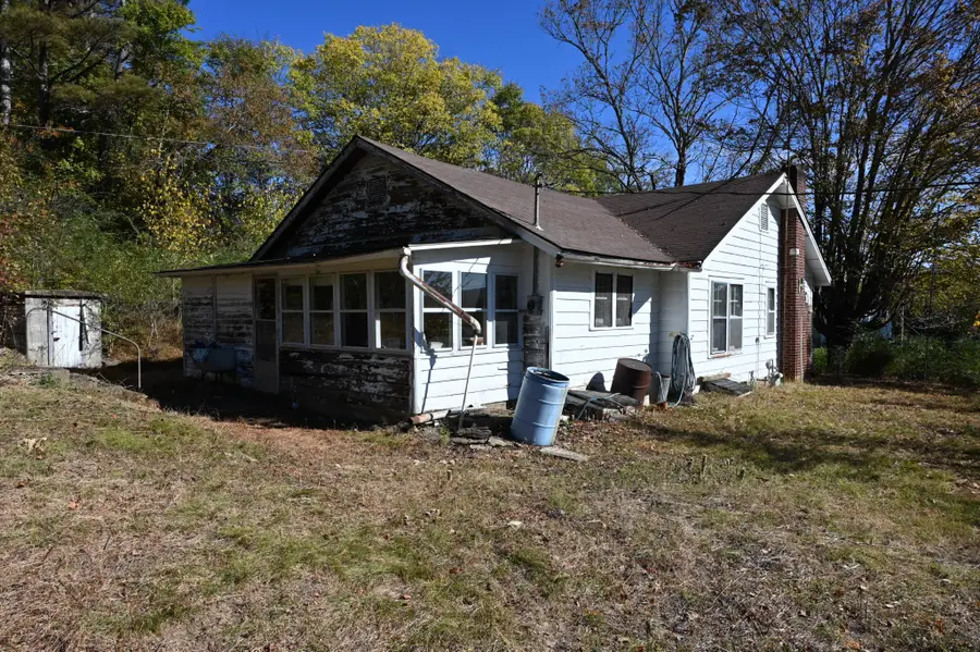 1290 Old Beardstown Rd, Lobelville, TN 37097 - #2