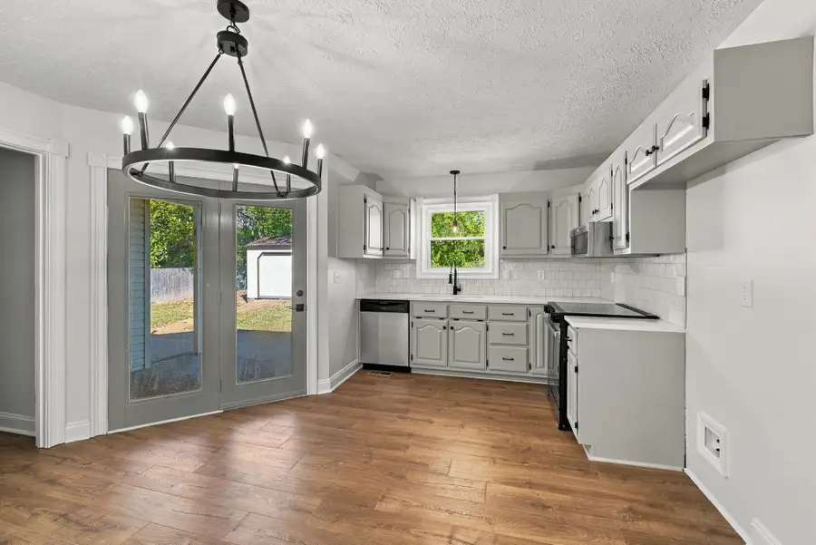 3034 Easy Goer Ln, Greenbrier, TN 37073 - #2