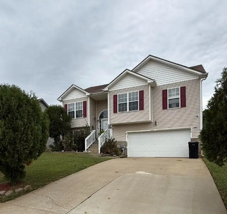 1368 Mutual Dr, Clarksville, TN 37042 - #1