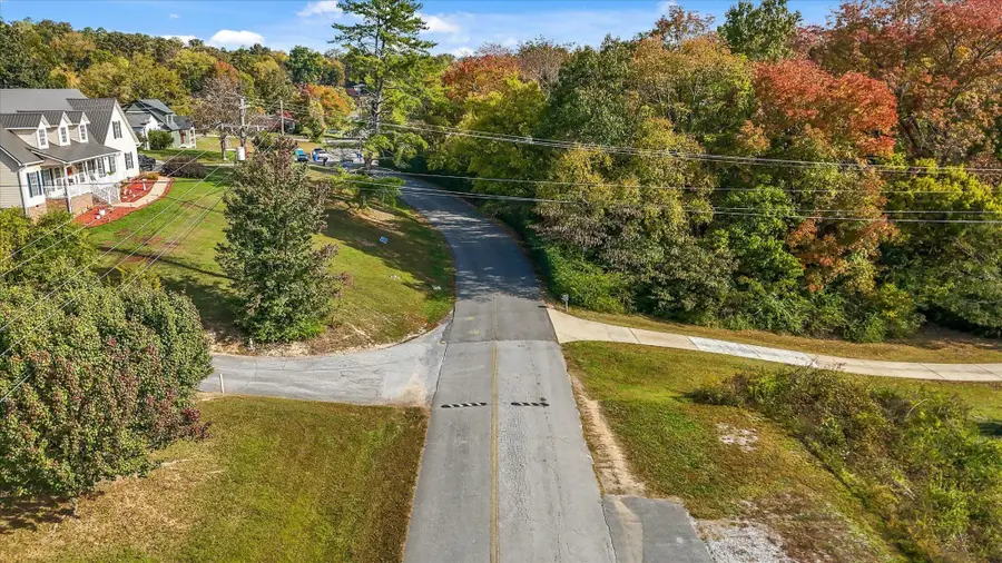 4710 Stagg Road, Chattanooga, TN 37415 - #2