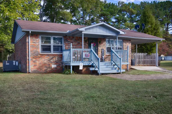 20 Harper Dr, Fayetteville, TN 37334