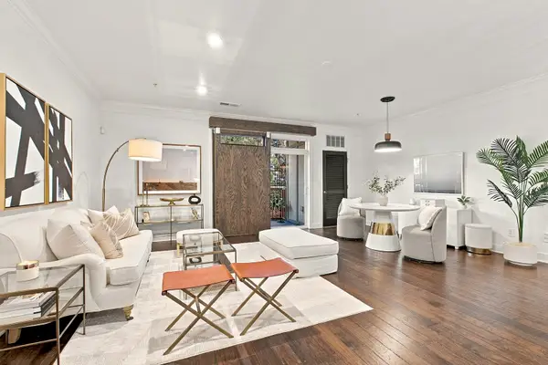 3100 W End Cir #102, Nashville, TN 37203