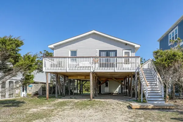 3016 W Beach Drive, Oak Island, NC 28465