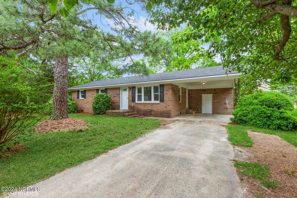 111 Waverly Faison Road, Faison, NC 28341 ERA