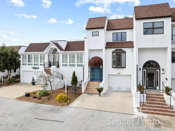 204 Washington Harbor #2, Washington, NC 27889