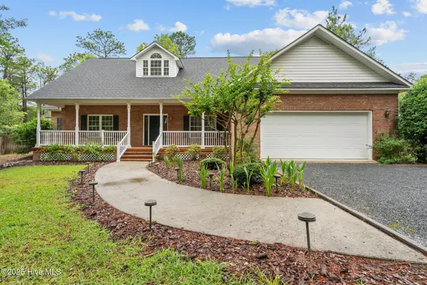 10 Lodge Pole Lane, Pinehurst, NC 28374