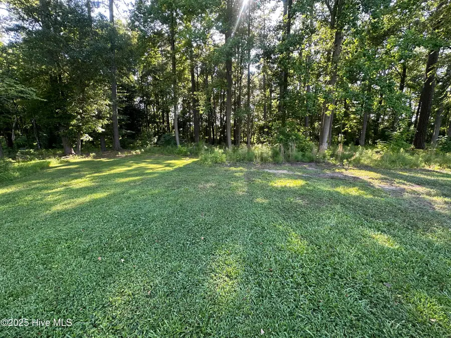 26 Phillips Road, Selma, NC 27576 - Image #2