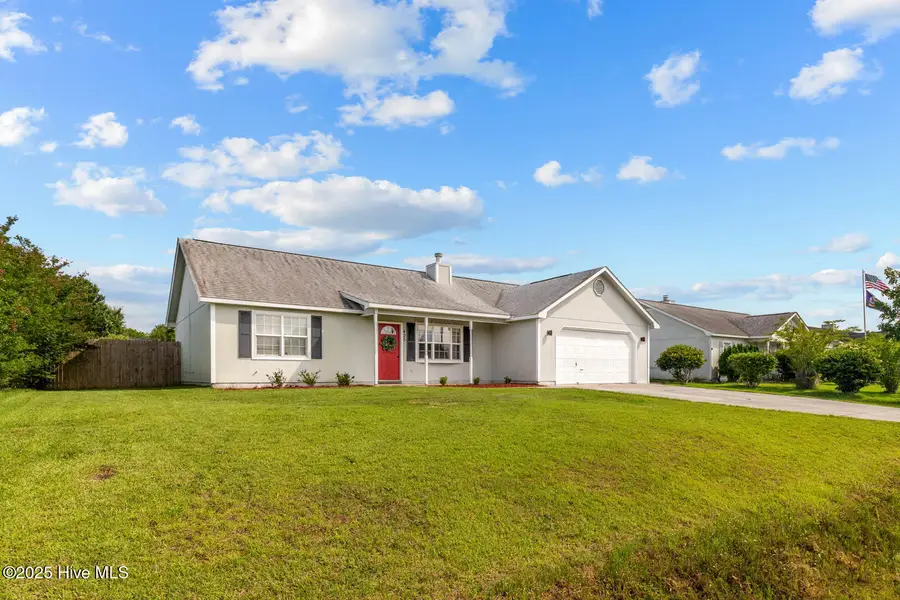 425 Dion Drive, Hubert, NC 28539 - Image #2