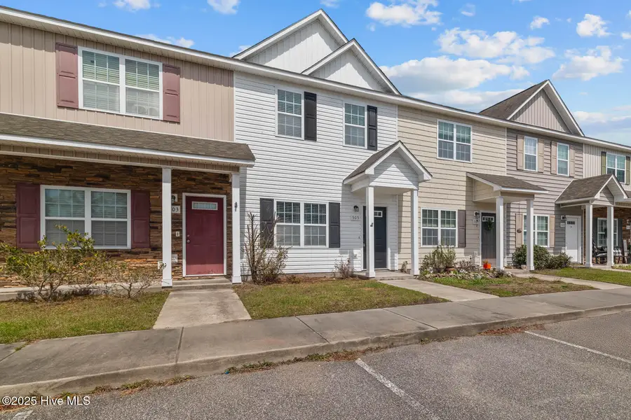 505 Oyster Rock Lane, Sneads Ferry, NC 28460 - Image #2