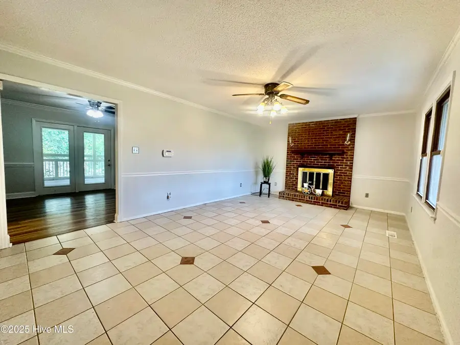 101 Creekside Drive, Selma, NC 27576 - Image #3