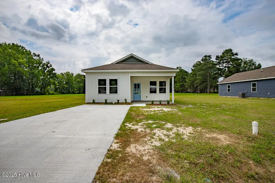 325 Buck Lane, Vanceboro, NC 28586 - Image #2