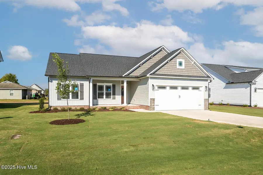 103 Sunny Acres Lane, Clinton, NC 28328 - Image #2