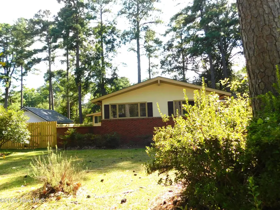 1303 Franklin Avenue, Laurinburg, NC 28352 - Image #3