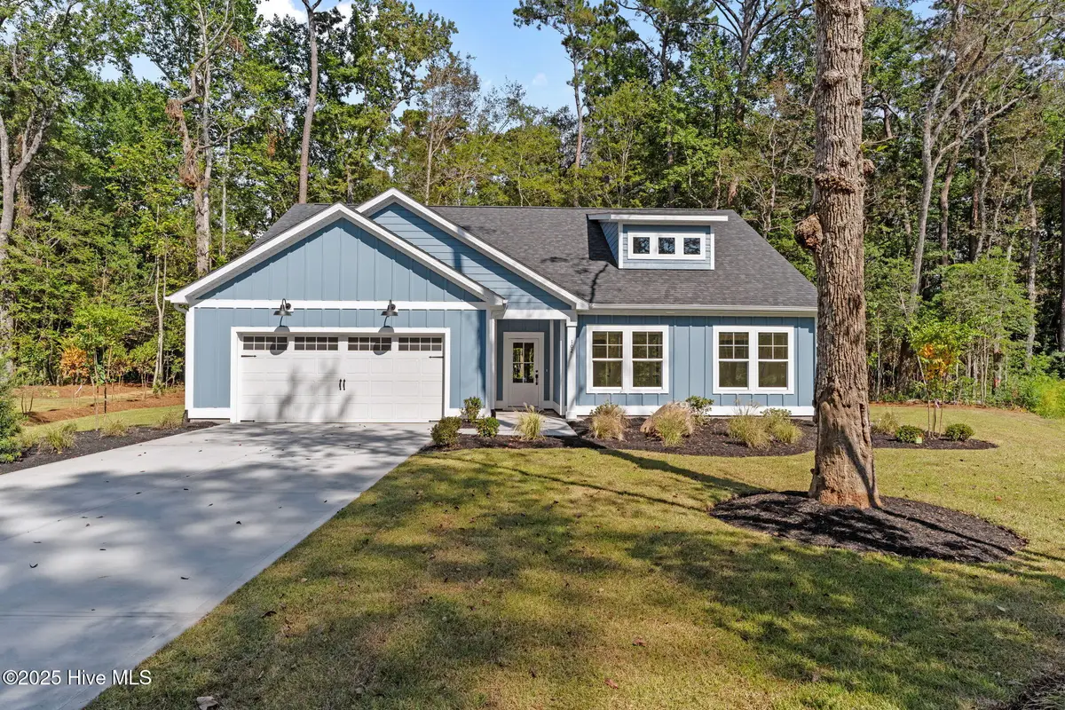 102 Northeast Drive Nw, Calabash, NC 28467 - Image #1