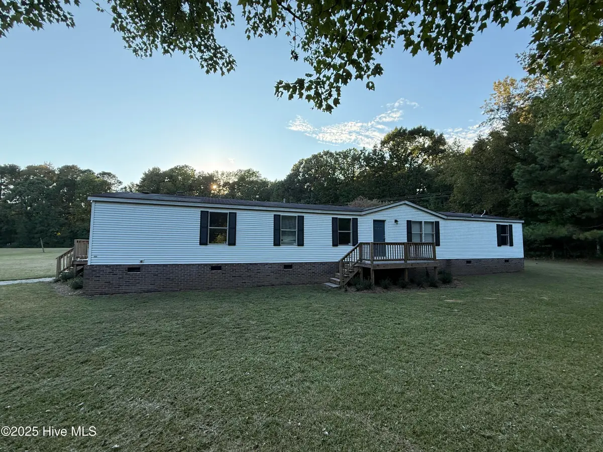 13289 Covered Bridge Road, Zebulon, NC 27597 - Image #1