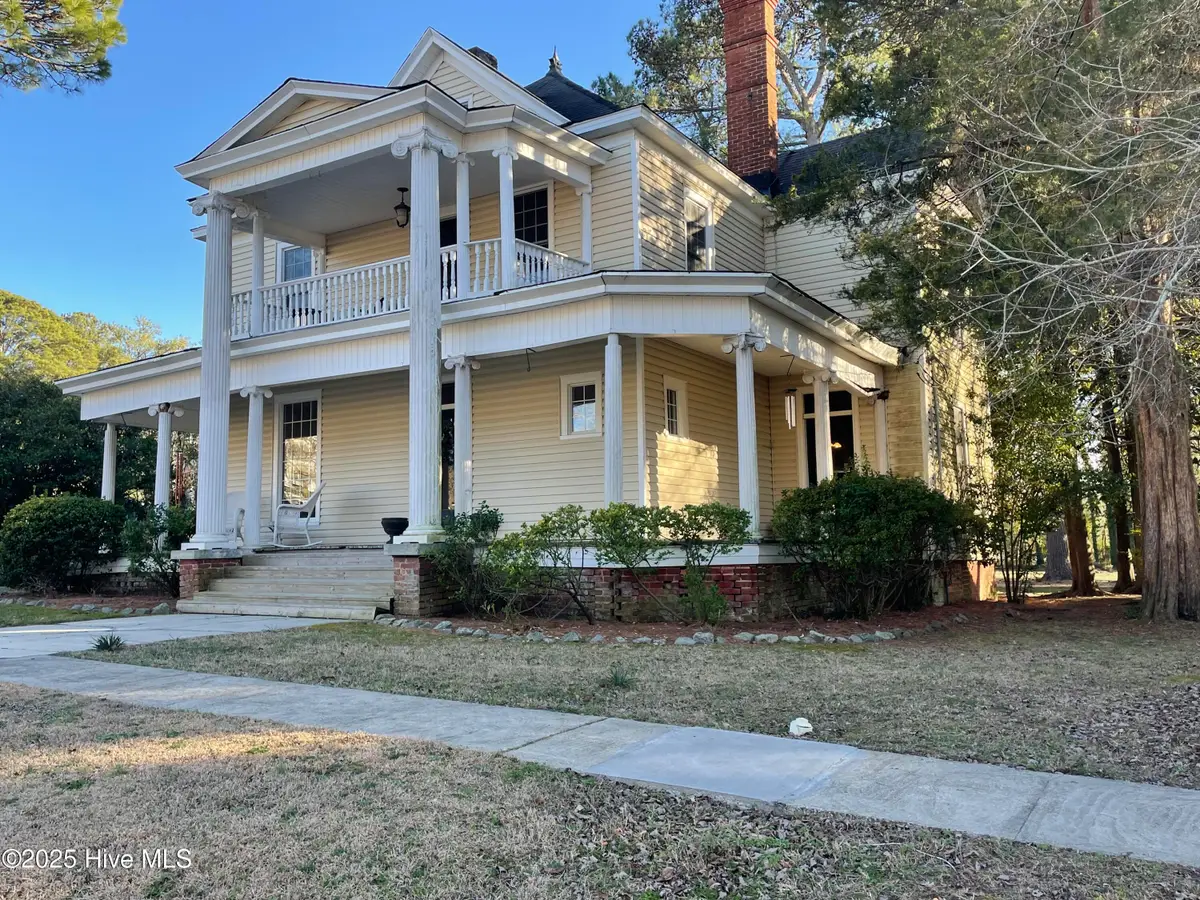 204 E Bailey Avenue, Kenly, NC 27542 - Image #1