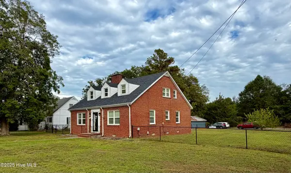 406 N Caswell Street, La Grange, NC 28551