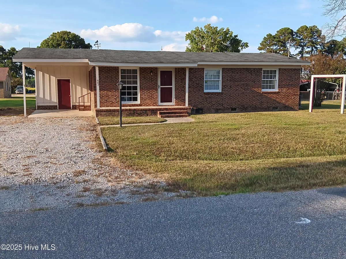 407 Pineview Street, Lucama, NC 27851 - Image #1