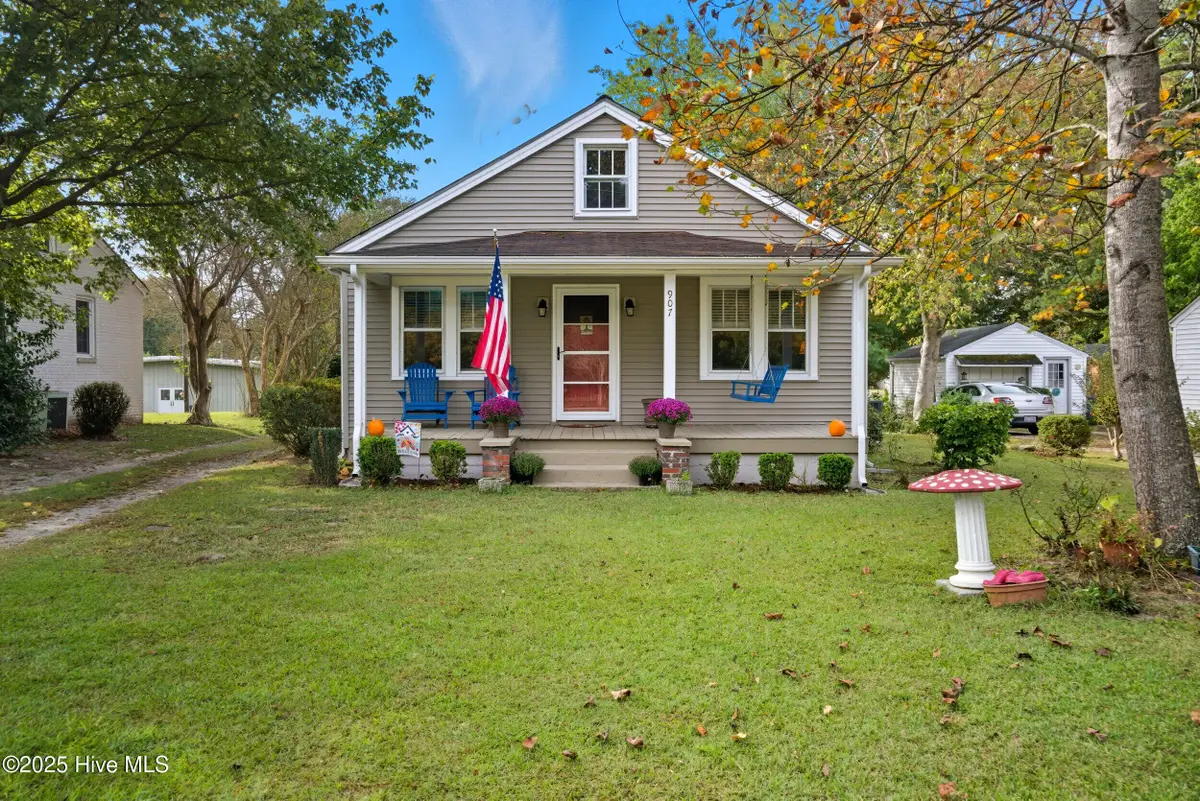 907 W Queen Street, Edenton, NC 27932 - Image #1