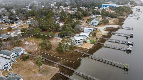 2016 Camelot Drive Sw, Ocean Isle Beach, NC 28469