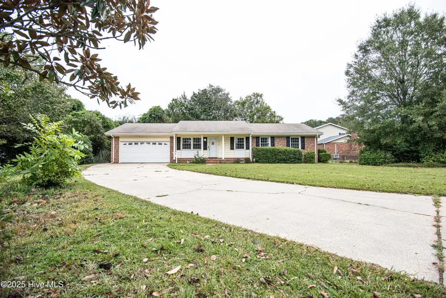 405 Thomas Drive, Jacksonville, NC 28546 - Image #3