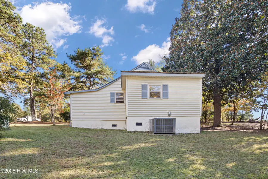 663 Possum Holler Road, Eagle Springs, NC 27242 - Image #2