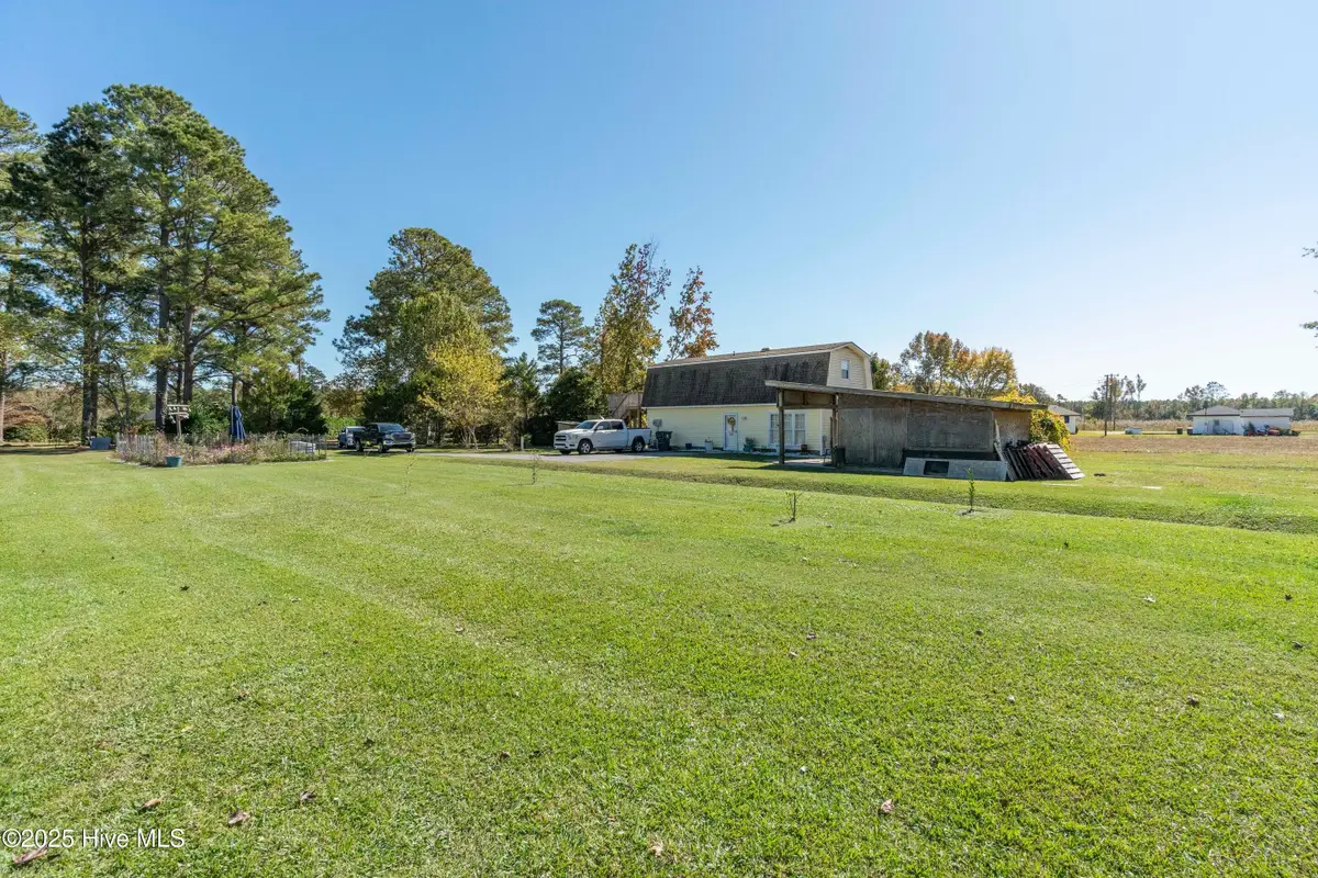 198 Jefferson Road, Lake Waccamaw, NC 28450 - Image #1