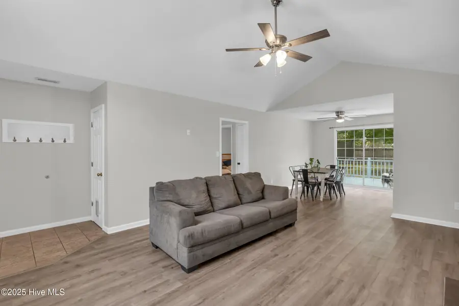 319 Palamino Trail, Jacksonville, NC 28546 - Image #3