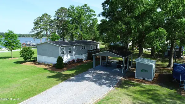 360 Bond Creek Road, Aurora, NC 27806