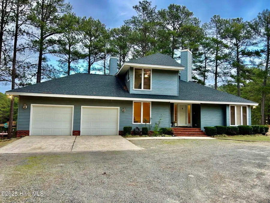 30081 W Lake Drive, Wagram, NC 28396 - Image #3